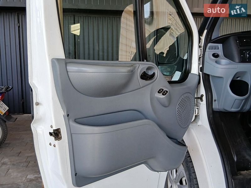 Мінівен Ford Transit 2008 в Рокитному