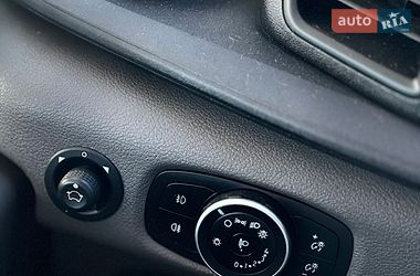 Вантажний фургон Ford Transit 2019 в Миколаєві