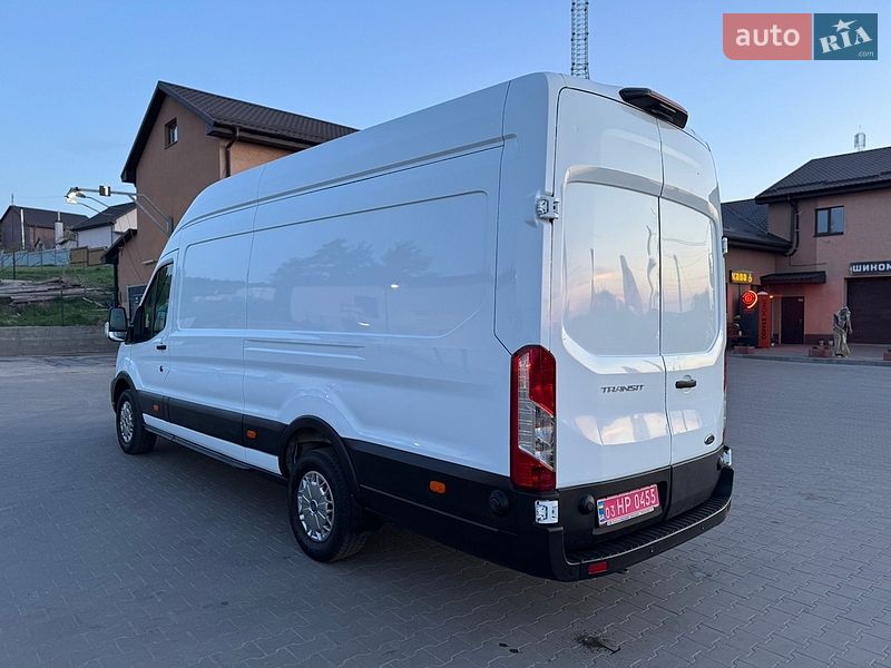 Вантажний фургон Ford Transit 2021 в Бучі