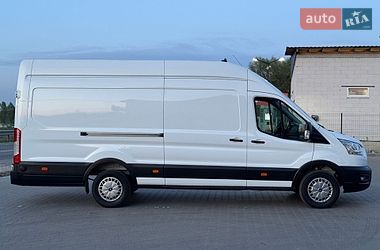 Вантажний фургон Ford Transit 2021 в Бучі