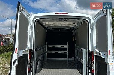 Грузовой фургон Ford Transit 2022 в Тернополе