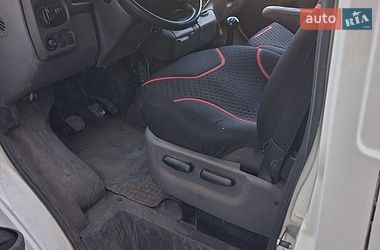 Вантажопасажирський фургон Ford Transit 2004 в Запоріжжі