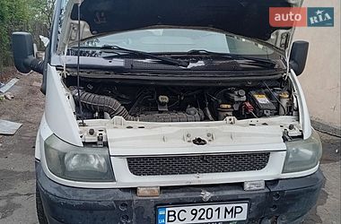 Грузовой фургон Ford Transit 2000 в Львове