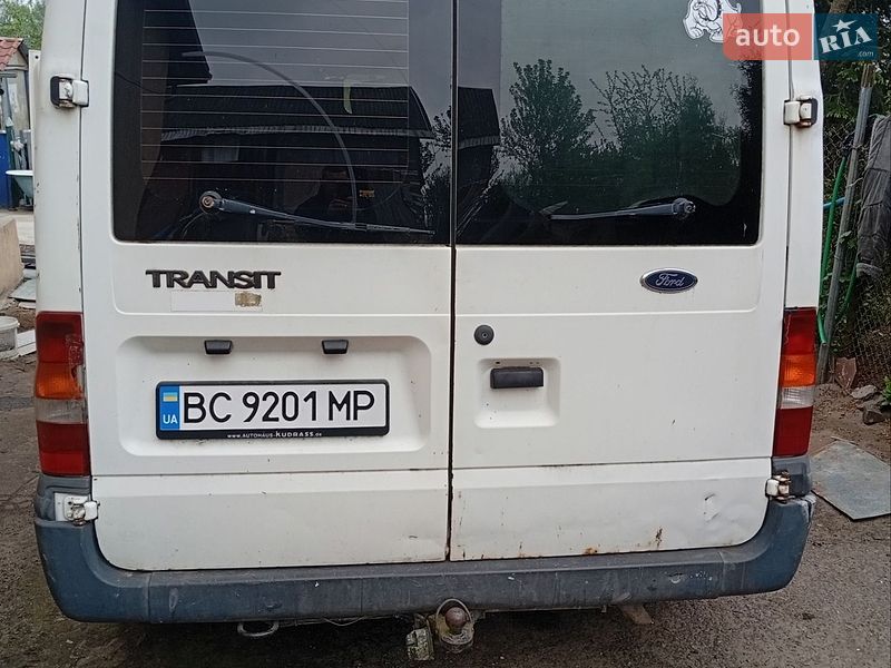 Грузовой фургон Ford Transit 2000 в Львове