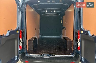 Вантажний фургон Ford Transit 2021 в Дубні