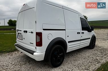 Грузовой фургон Ford Transit 2013 в Снятине