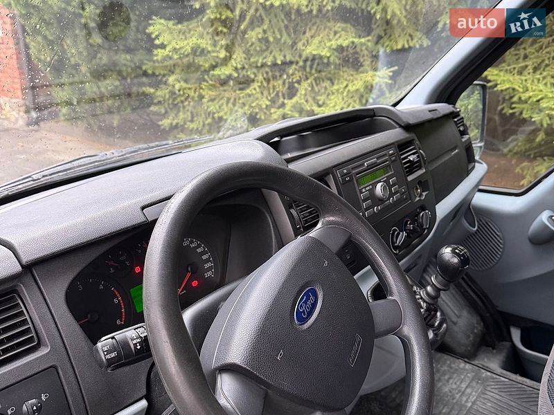 Мінівен Ford Transit 2012 в Києві