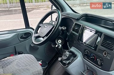 Грузопассажирский фургон Ford Transit 2007 в Киеве