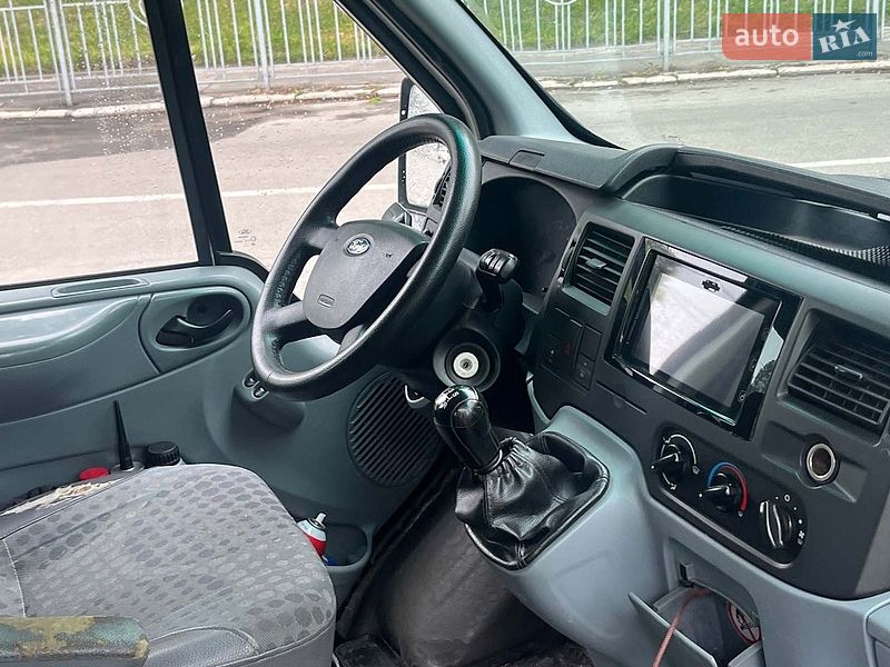Грузопассажирский фургон Ford Transit 2007 в Киеве