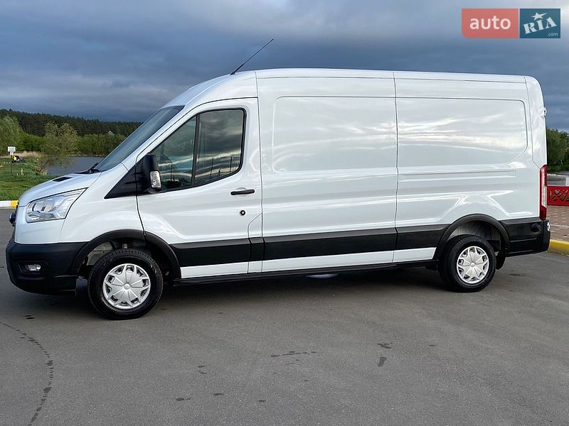 Грузовой фургон Ford Transit 2021 в Ирпене
