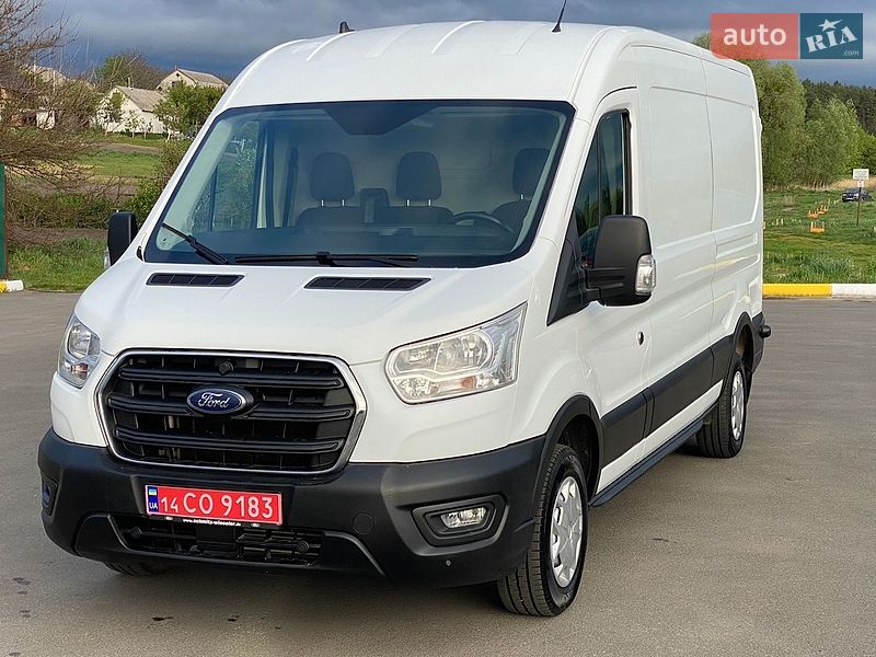 Грузовой фургон Ford Transit 2021 в Ирпене