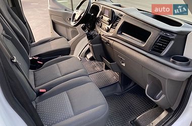 Грузовой фургон Ford Transit 2021 в Ирпене