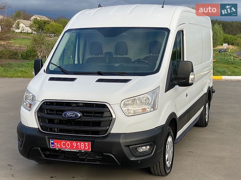 Грузовой фургон Ford Transit 2021 в Ирпене