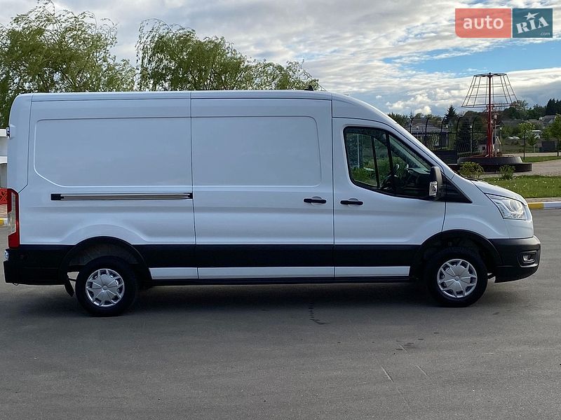 Грузовой фургон Ford Transit 2021 в Ирпене