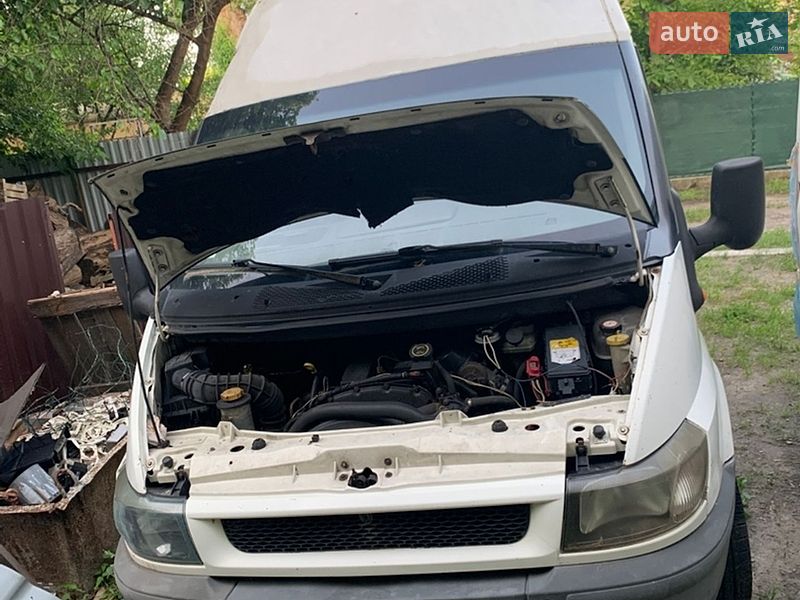 Грузовой фургон Ford Transit 2002 в Киеве