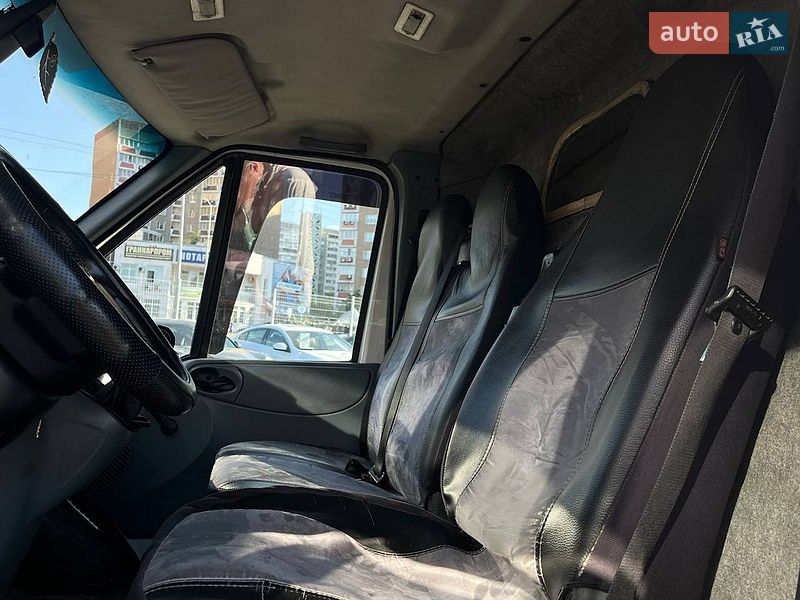 Грузовой фургон Ford Transit 2008 в Киеве