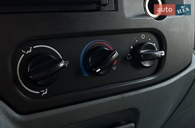 Грузовой фургон Ford Transit 2008 в Киеве