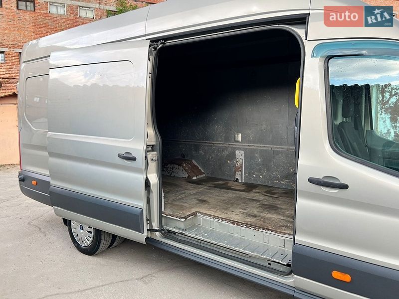 Мікроавтобус вантажний (до 3,5т) Ford Transit 2015 в Харкові