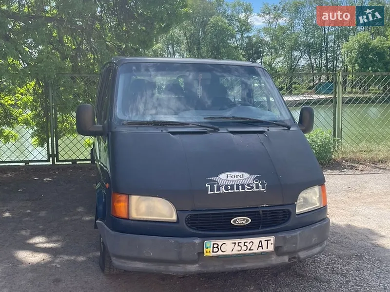 Ford Transit 2000