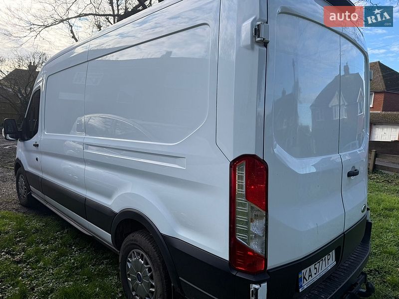 Вантажний фургон Ford Transit 2020 в Києві