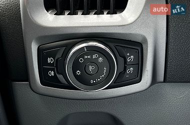 Минивэн Ford Transit 2016 в Львове
