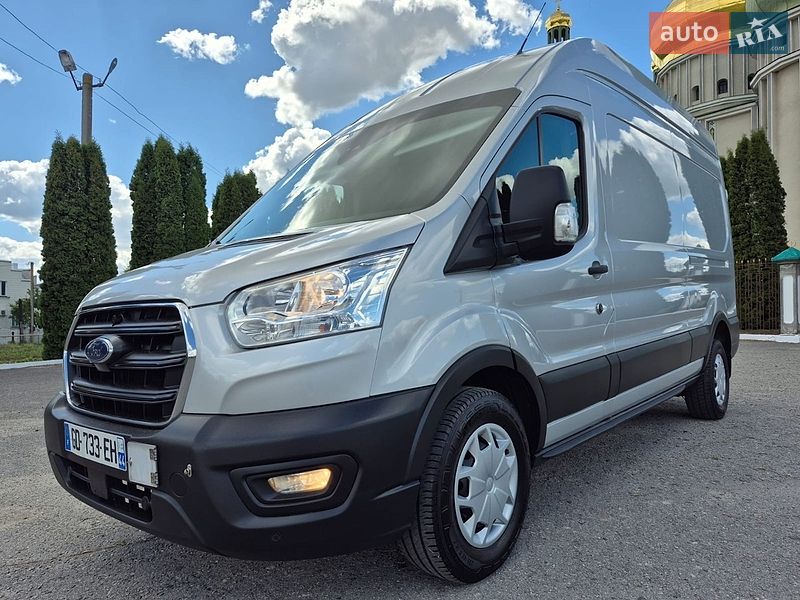 Вантажний фургон Ford Transit 2021 в Дубні