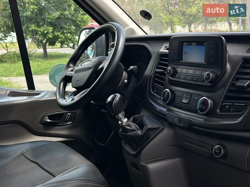 Грузовой фургон Ford Transit 2019 в Николаеве
