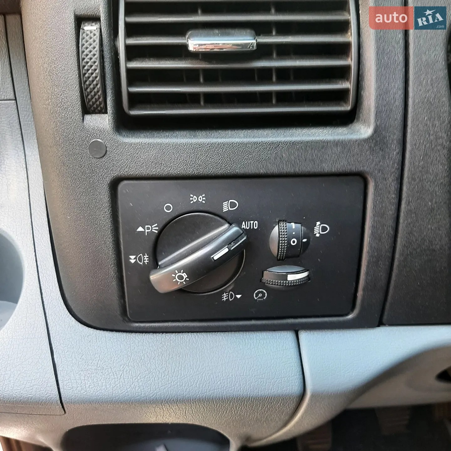 2012 Ford Transit Connect - мініатюра 100