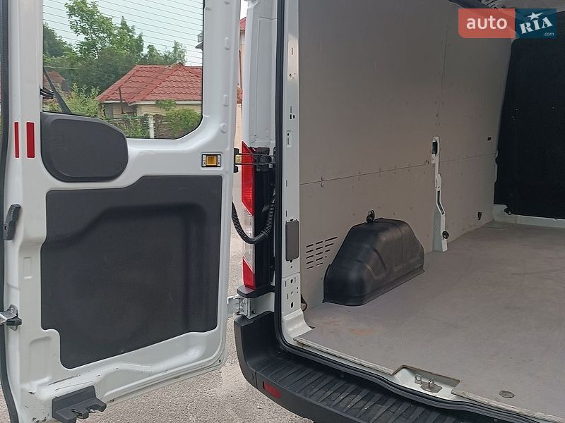 Грузовой фургон Ford Transit 2020 в Броварах