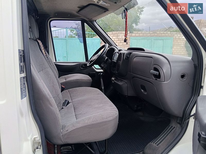 Грузовой фургон Ford Transit 2005 в Николаеве фото 14 Грузовой фургон Ford Transit 2005 в Николаеве