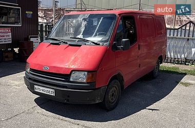 Грузовой фургон Ford Transit 1990 в Запорожье
