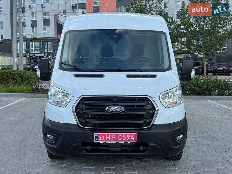 Вантажний фургон Ford Transit 2020 в Бучі