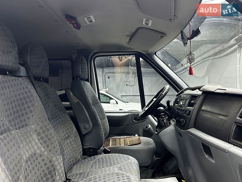 Минивэн Ford Transit 2011 в Черновцах