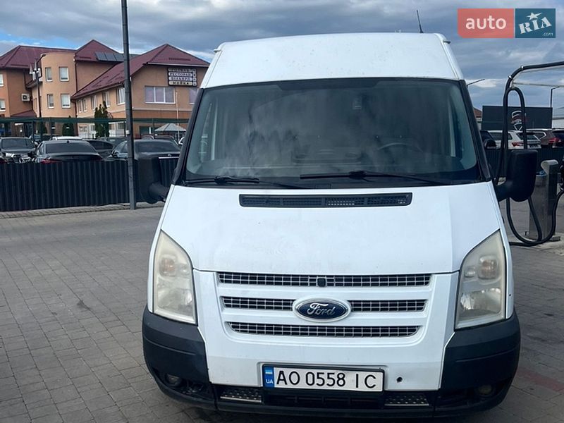 Вантажний фургон Ford Transit 2013 в Мукачевому фото Вантажний фургон Ford Transit 2013 в Мукачевому