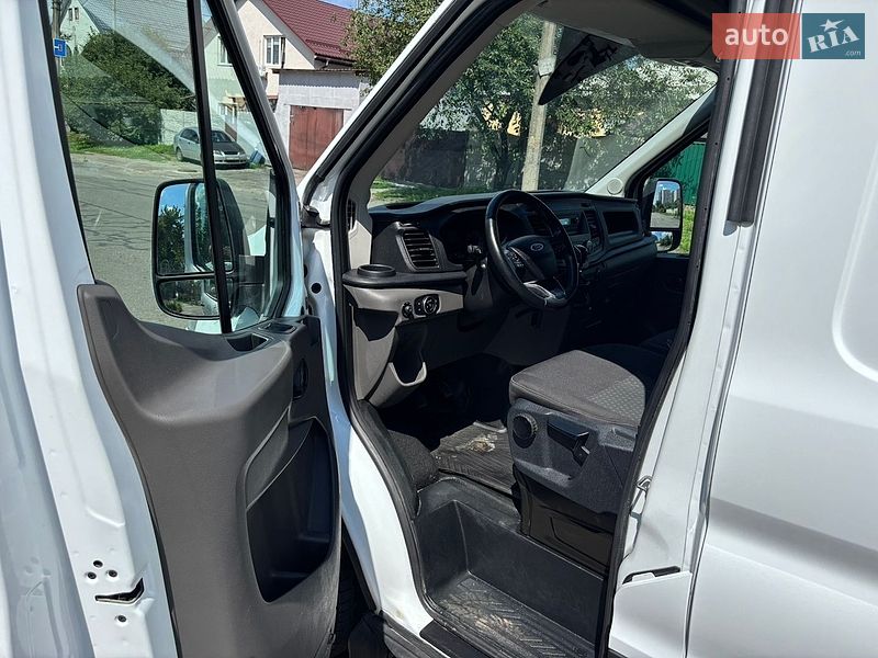 Вантажний фургон Ford Transit 2019 в Києві
