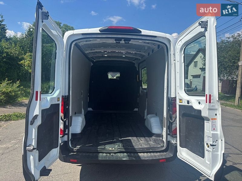 Вантажний фургон Ford Transit 2019 в Києві