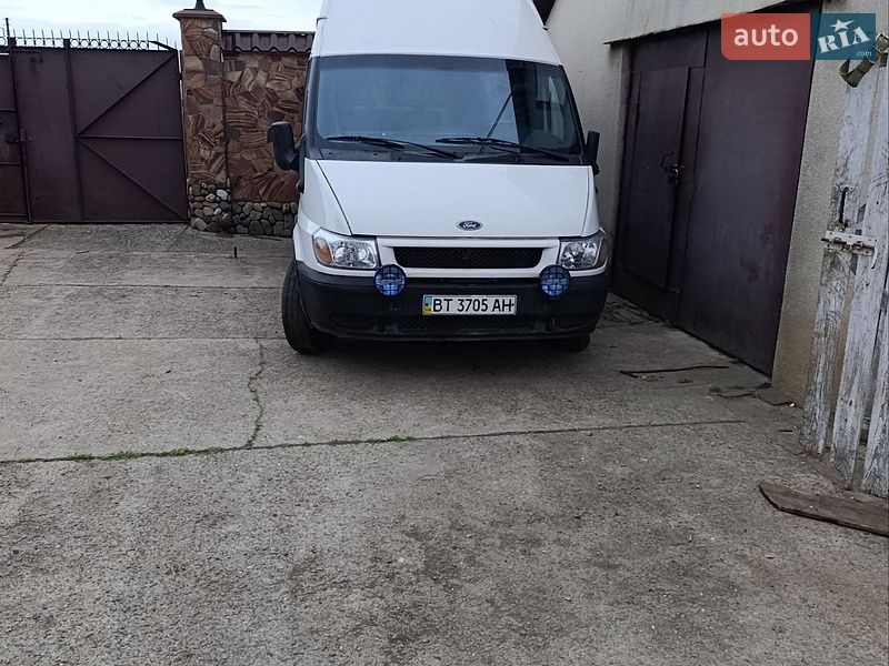 Грузовой фургон Ford Transit 2000 в Одессе