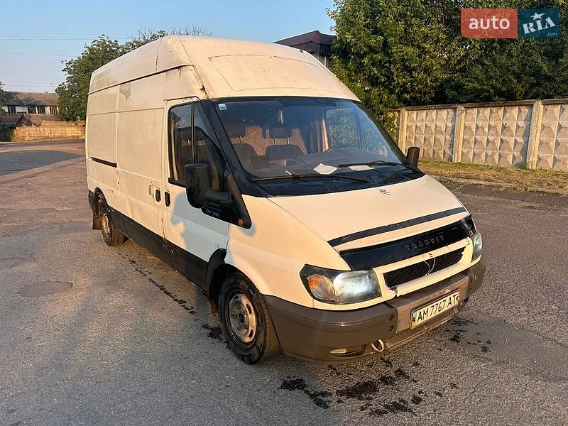 Ford Transit 2004