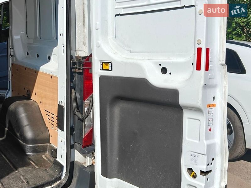Микроавтобус грузовой (до 3,5т) Ford Transit 2018 в Полтаве