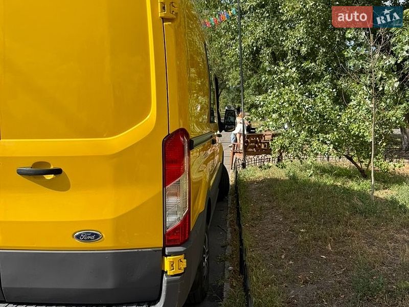 Мінівен Ford Transit 2022 в Києві