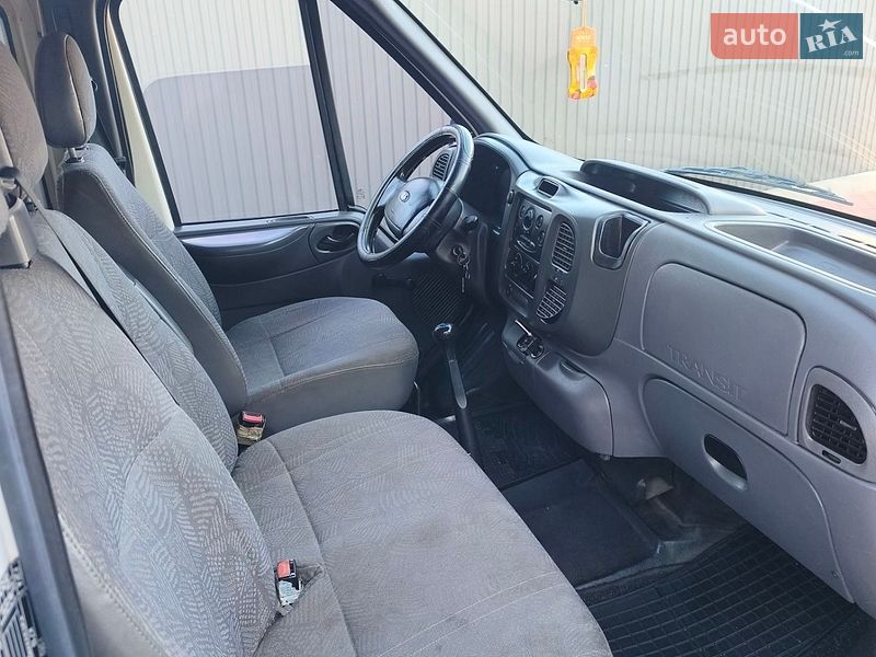 Микровэн Ford Transit 2004 в Сарнах