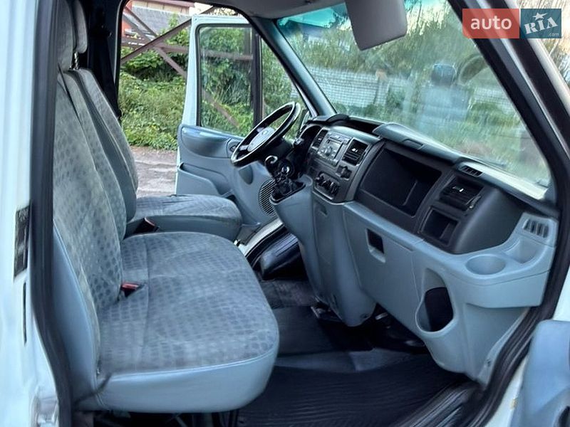 Грузовой фургон Ford Transit 2012 в Днепре