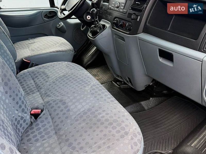 Грузовой фургон Ford Transit 2012 в Днепре