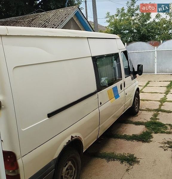 Вантажопасажирський фургон Ford Transit 2000 в Кельменцях
