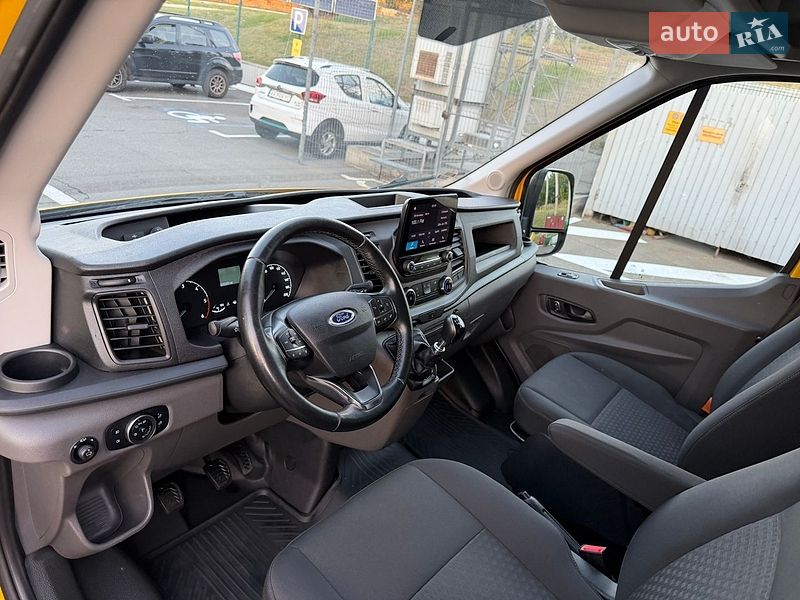Вантажний фургон Ford Transit 2022 в Ірпені