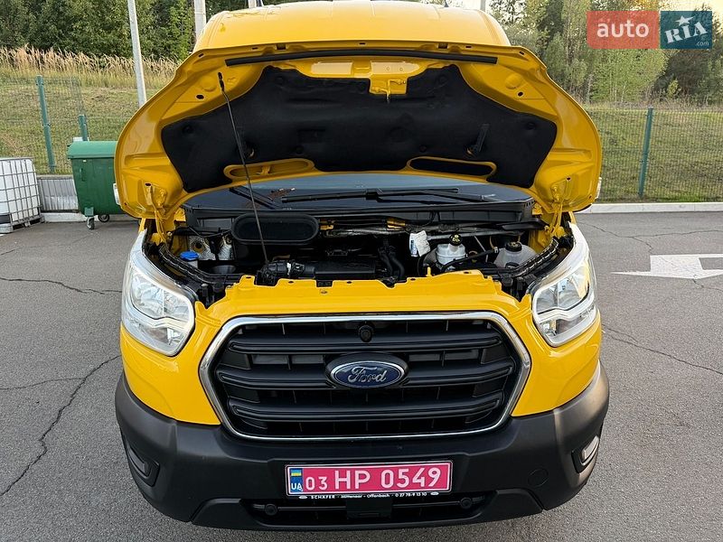 Вантажний фургон Ford Transit 2022 в Ірпені