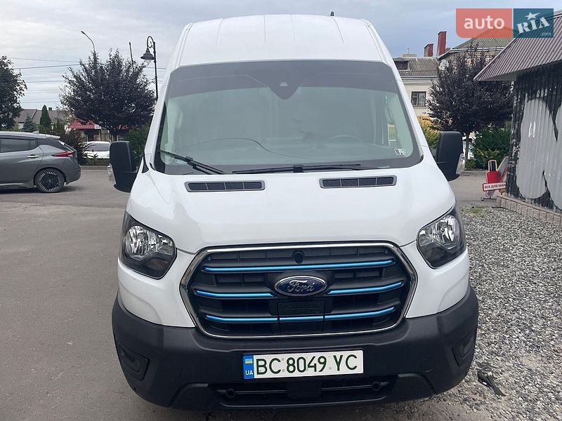 Ford Transit 2022