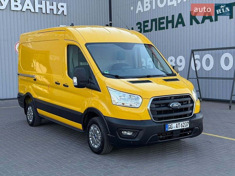 Вантажний фургон Ford Transit 2022 в Ірпені