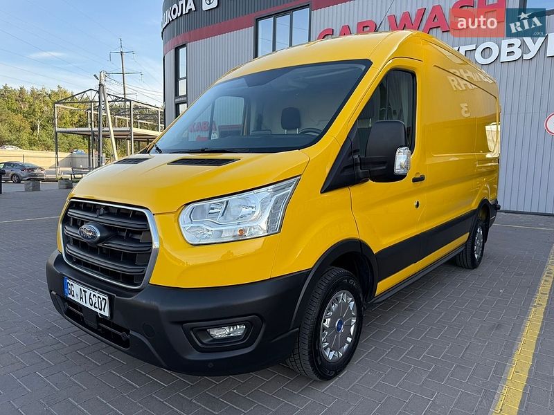 Вантажний фургон Ford Transit 2022 в Ірпені