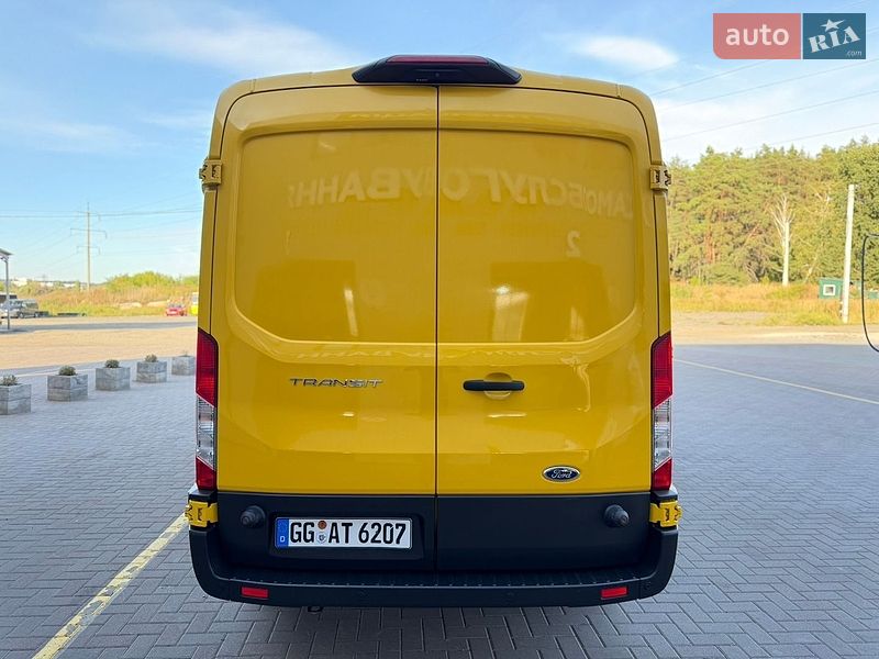 Вантажний фургон Ford Transit 2022 в Ірпені
